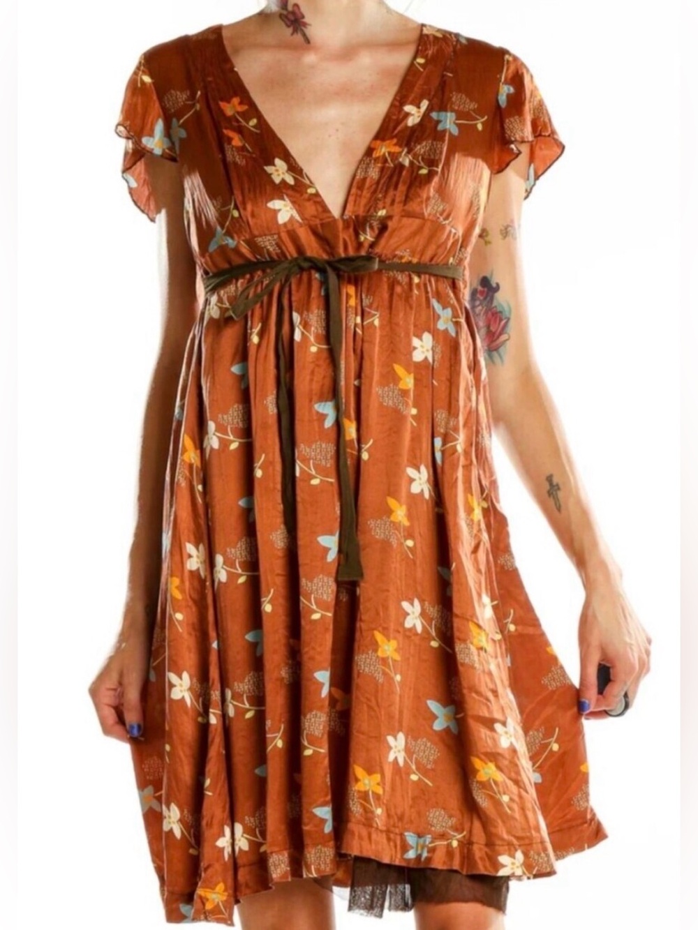 Free People 100% silk crinkle copper brown floral v neck dress tie waist size 0